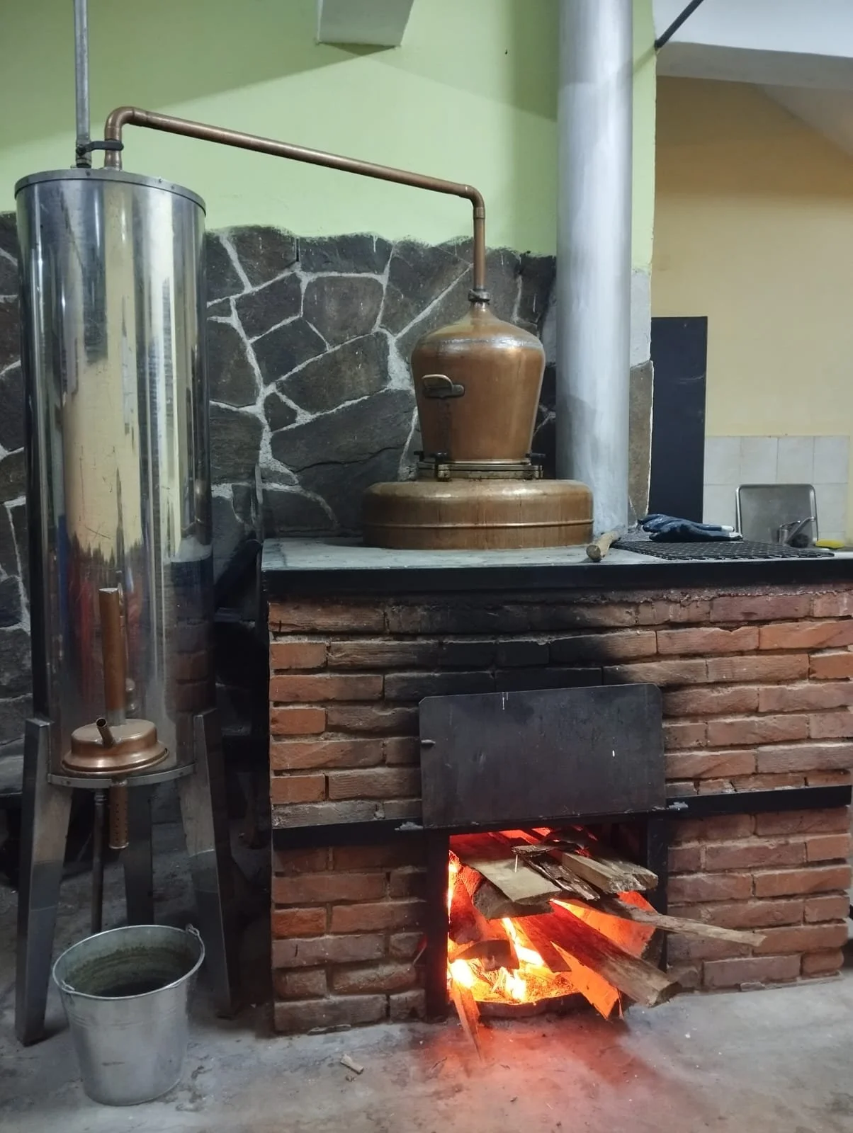 Gin Belet - EN — Gin Belet
